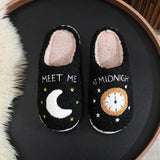 Clock & Moon Pattern Fuzzy Slippers, Winter Closed Toe Flat Bedroom Shoes, Cozy & Warm Home Slippers