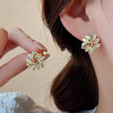 Flower Earrings For Women Sparkling Zircon Ear Pendant Green Color Fashion Korean Cuff Clip Earrings Wedding Party Jewelry Gifts